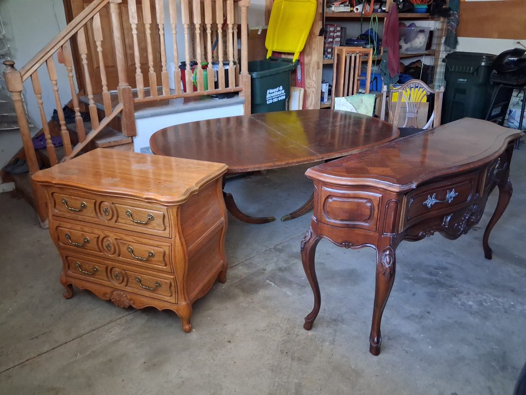 temporary furniture clutter